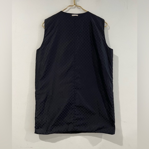 Max Mara Women's Mid-Length Quilted Vest with Pockets and Snap Fasteners Sz8 - Picture 2 of 12